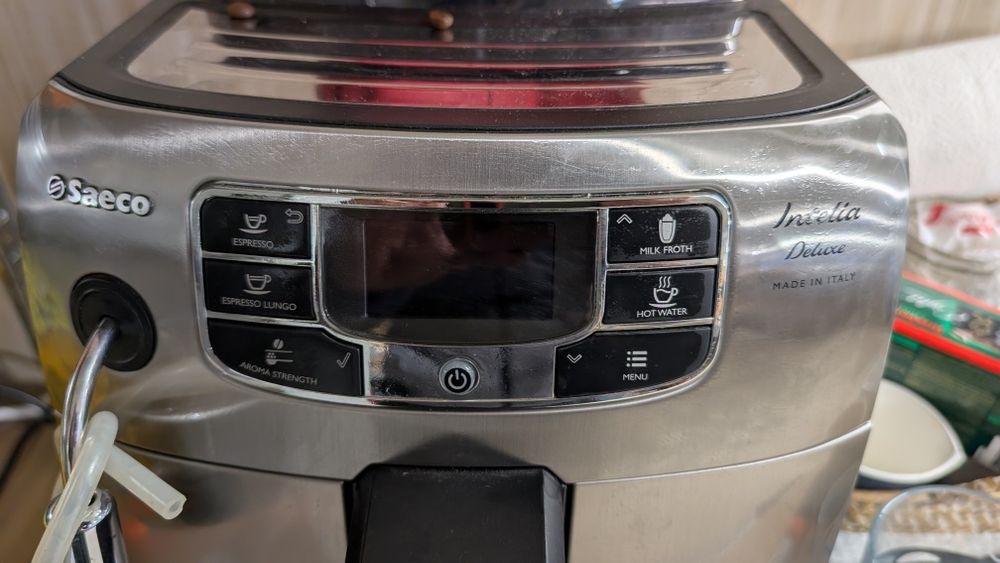 Кафемашина Saeco Intelia Deluxe