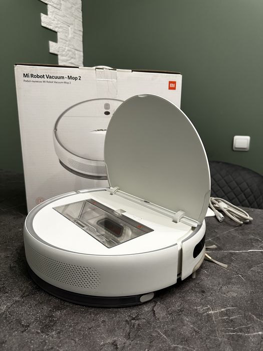 Робот-пылесос Xiaomi Mi Robot Vacuum-Mop 2