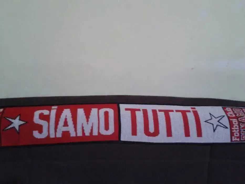 Model foarte RAR de fular Dinamo Bucuresti an 2010