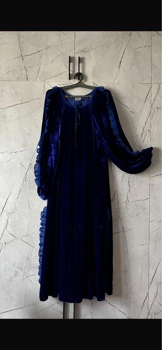 Көйлектер сатылады