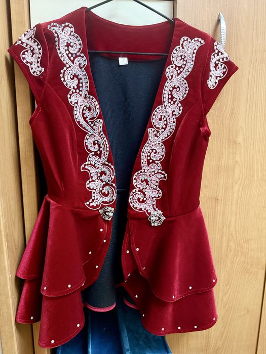 Продам кажекей красный