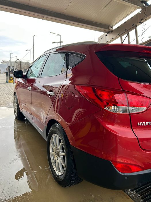 Hyundai ix35 4 *4