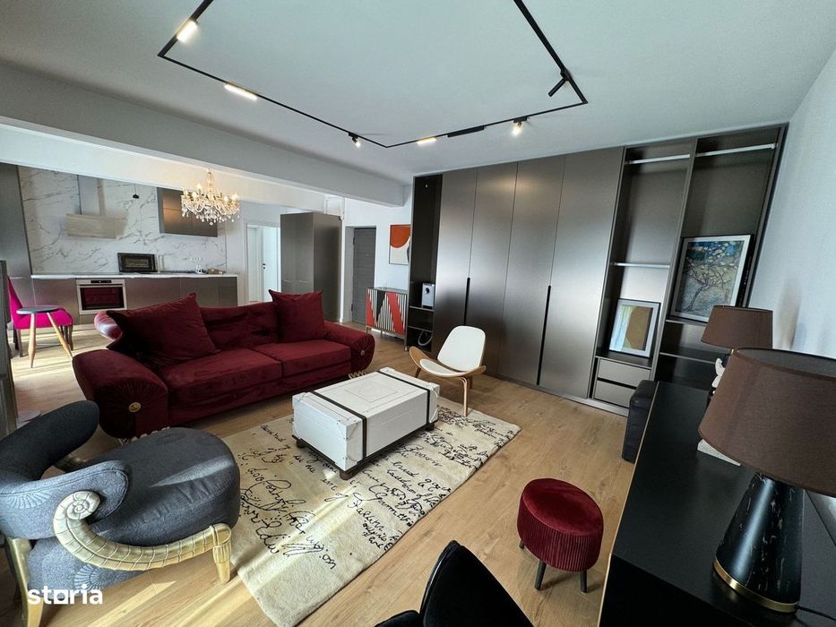 Apartament 2 camere SUPERB cu CURTE Tunari