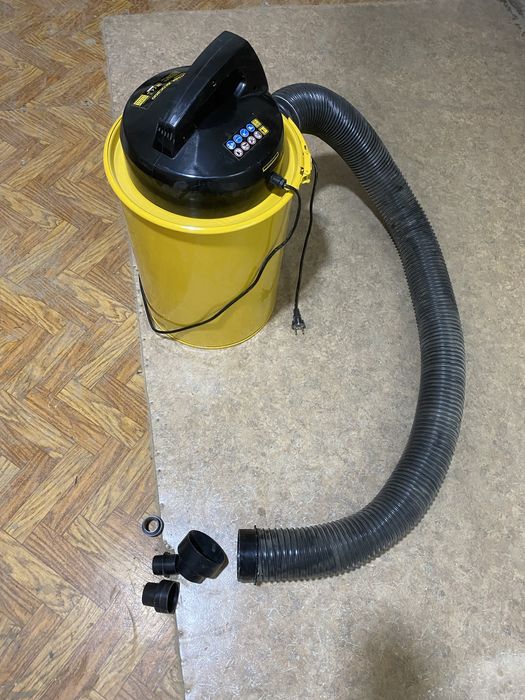 Продам вытяжку пользовались один день.