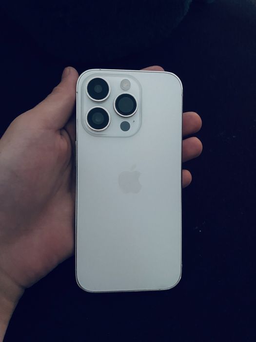 Продам Айфон 14 про 256 гб