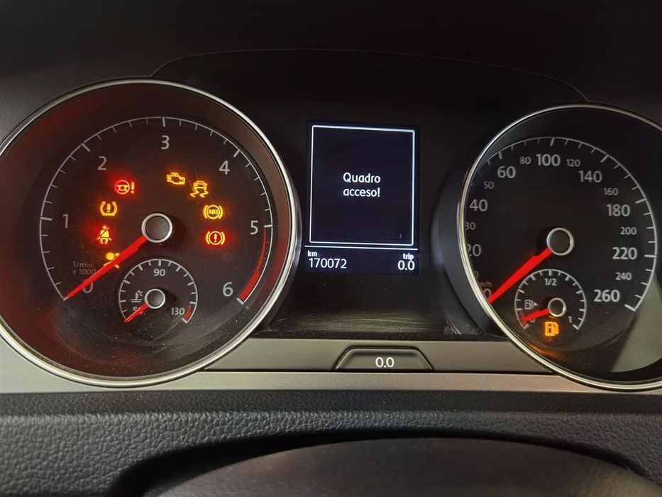 dezmembrez golf vii 1.6 tdi , an 2012 , cod motor clh