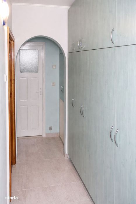 Apartament 3 camere decomandat Nicolina | 2 băi | 2 balcoane | Etaj 2