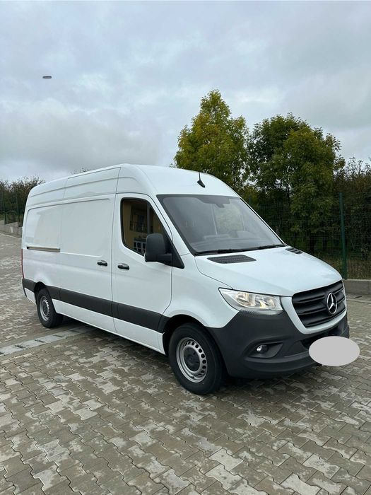 Mercedes Benz SPRINTER 2024