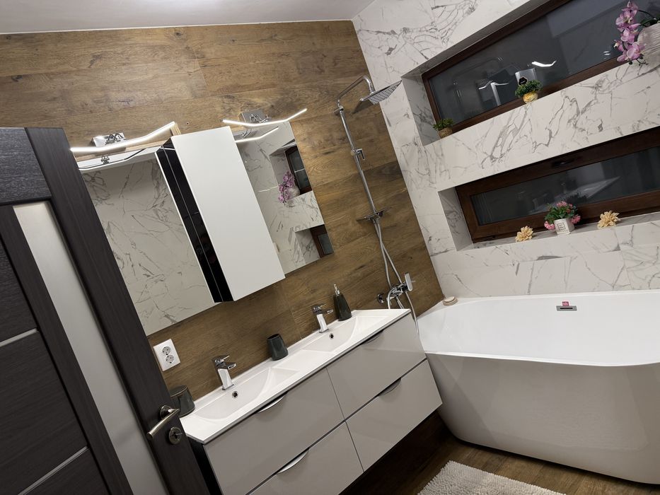 Casa de inchiriat in zona Wonderland