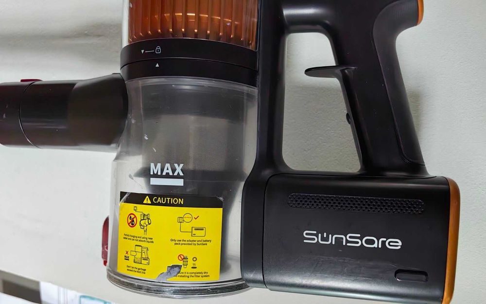 Безжичната прахосмукачка SunSare X9