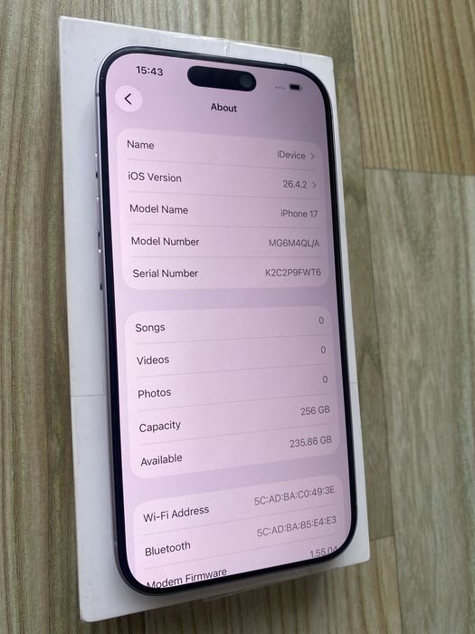 iPhone 17 Lavender , ca NOU , 99% Bateria