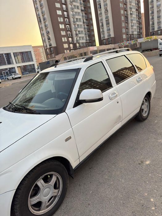 Продается приора