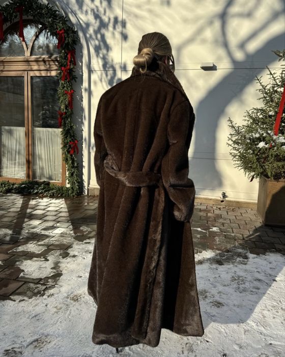 ШУБА L-XL премиум срочно