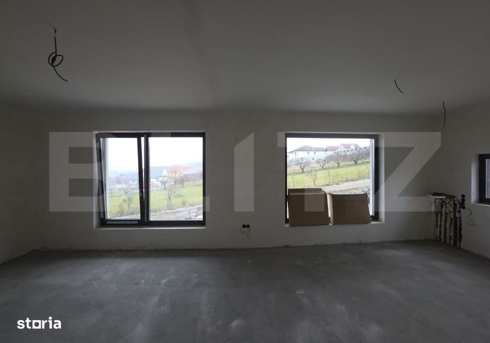 Apartament spatios 110 mp, 2 parcari, terasa si curte, finisat la chei