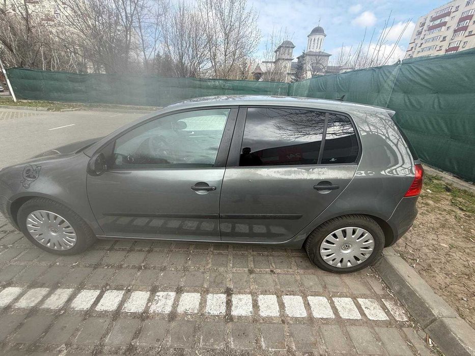Golf 5 1.9 TDI - 105 cai