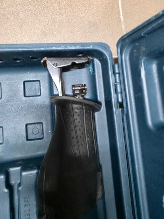 Bosch GSA 1100 E Ferăstrău alternativ