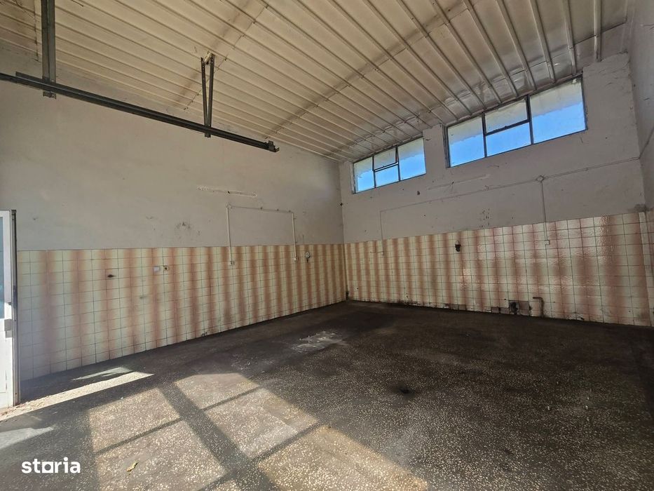 Clădire P+2 , Spații comerciale, Showroom, Spațiu Service