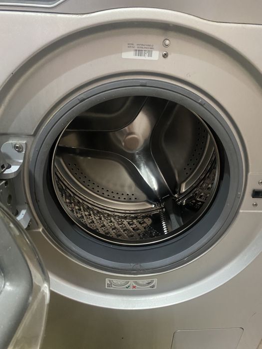 Продам стиральную машинку