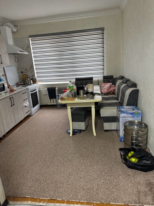 Продается 2-ых ком кв. В бывшем общежитие