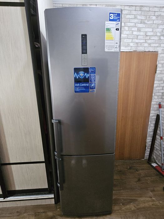 Холодильник Samsung No Frost