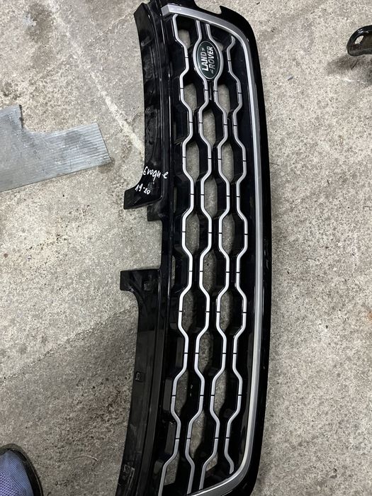 Решетка Land Rover Evoque 19-20г