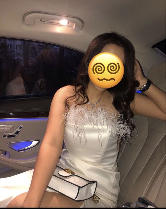 Платье, вечерние платья, с вырезом