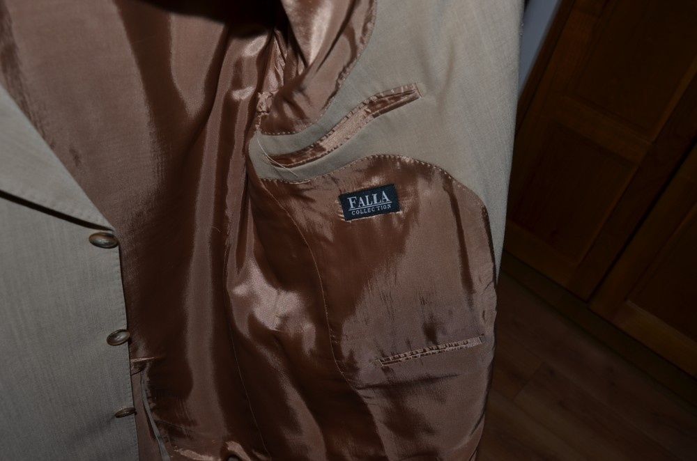 Costum barbati lana 60% nou cu eticheta / Costum LUX nou mar. 54 (XL)