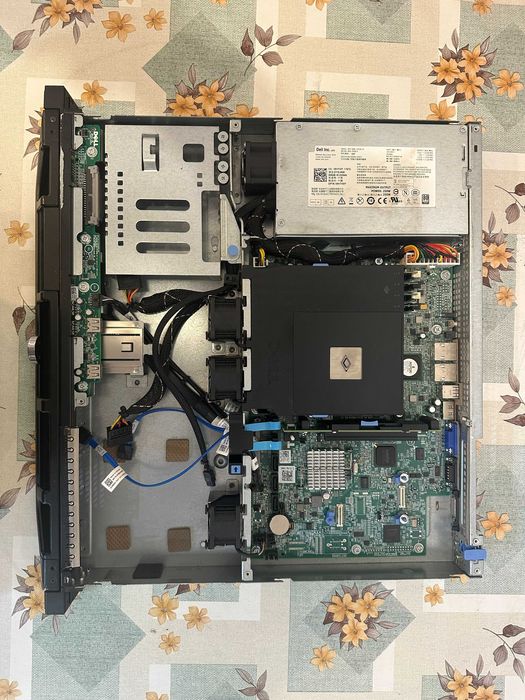 Server Dell PowerEdge R210II Intel Pentium G2120 8GB DDR3