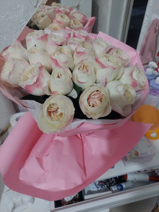 Букеты цветов 25 шт