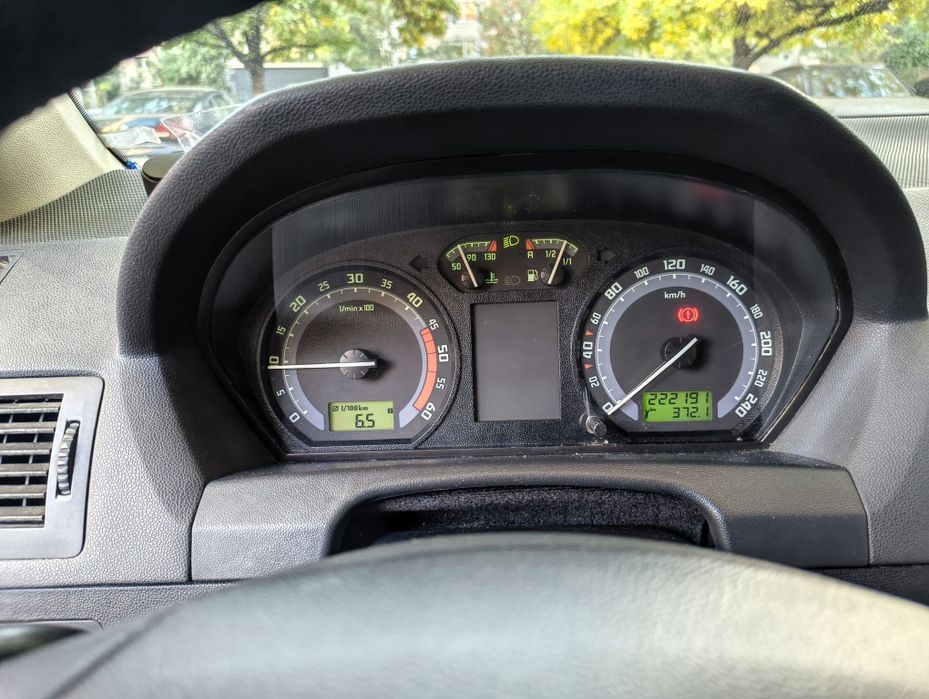 SKODA Fabia 2006 — imagine 5
