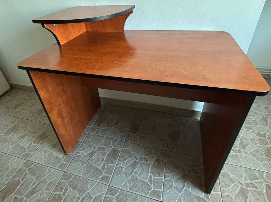 Birou în stare bună