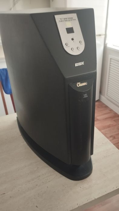 Сабвуфер активный.