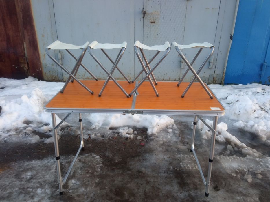 Продам стол складной туристический
