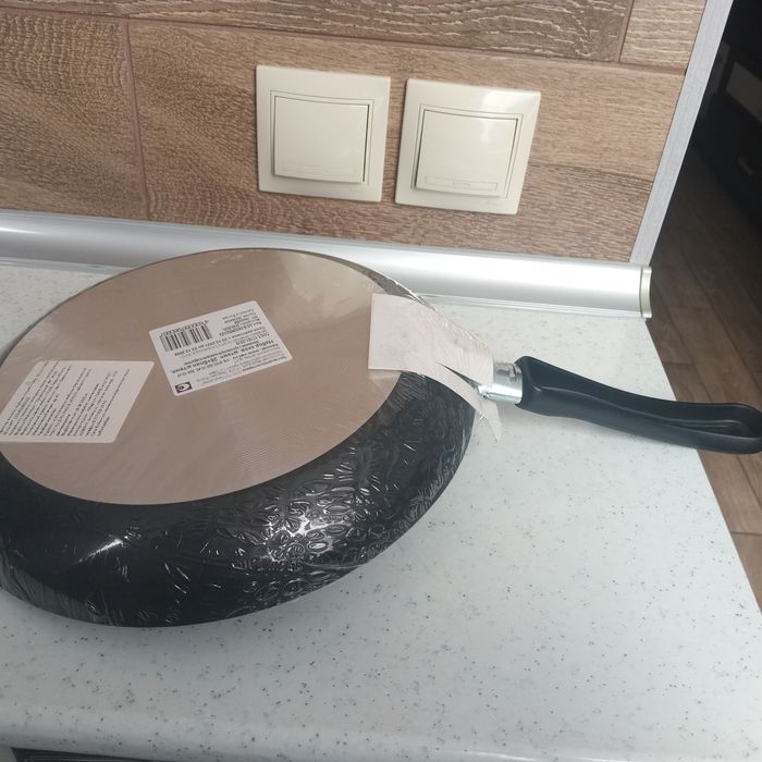 Сковородка  продам