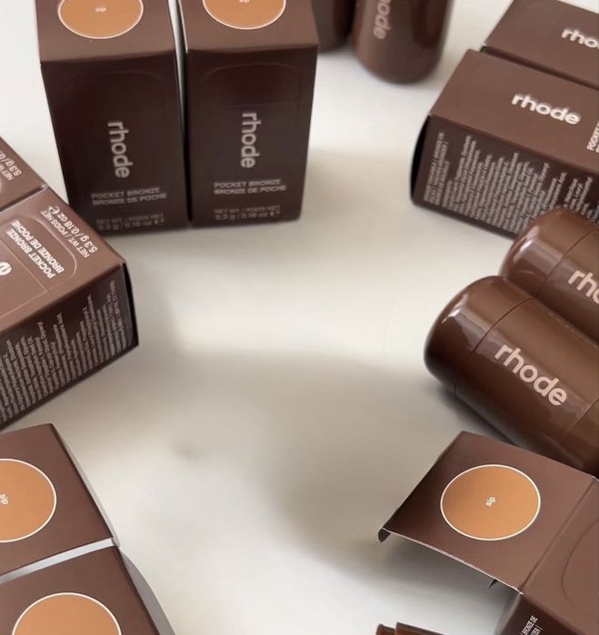 Rhode Pocket Bronze 5.3g кремообразен бронзант Pebble Sip Sunbed Bake Shade Drench Anklet Plunge Оригинален от най-новата колекция