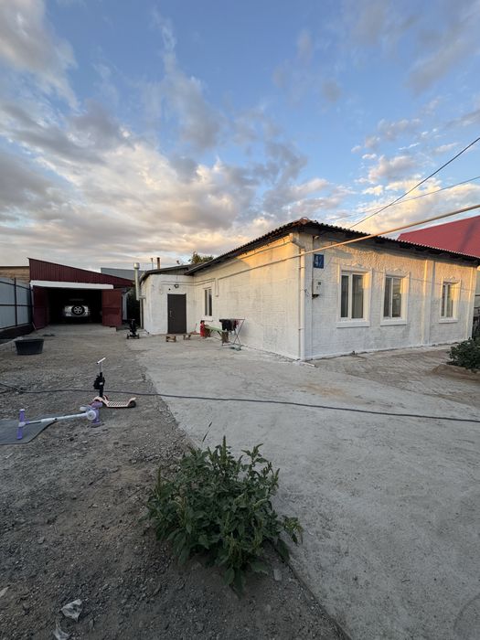 Продается 4 ех комнатная дом