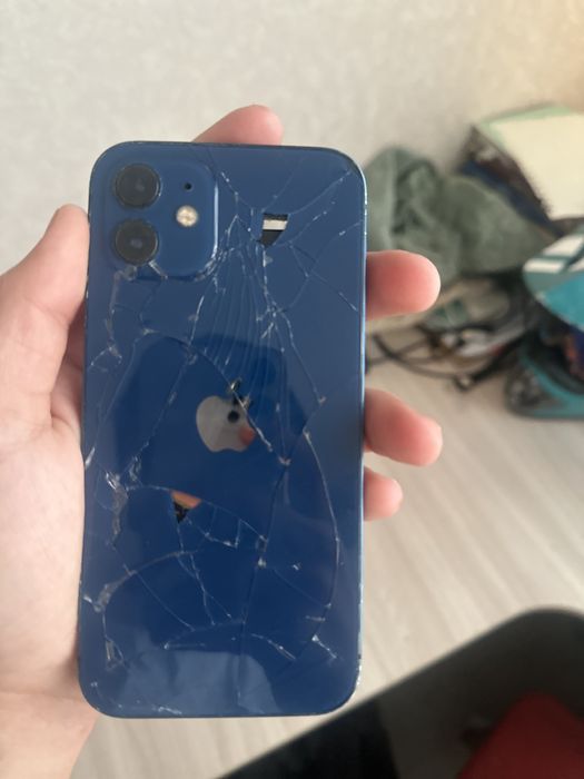 Продается аифон 12 128гб