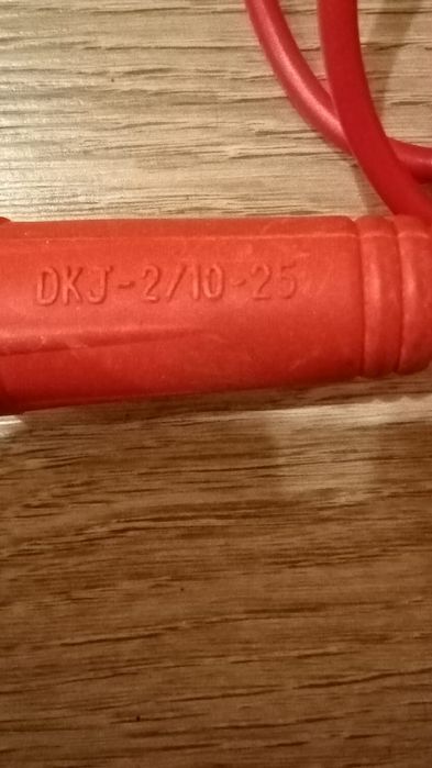 Зажим массы ,байонетный разьем