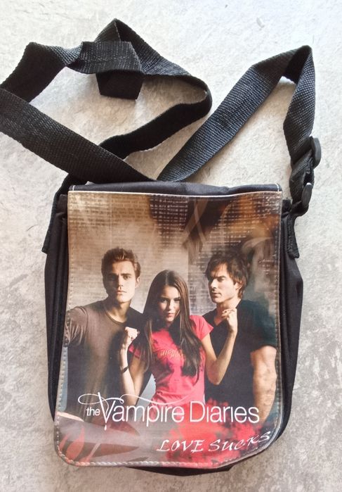 Дамски чанти-спортни и елегантни