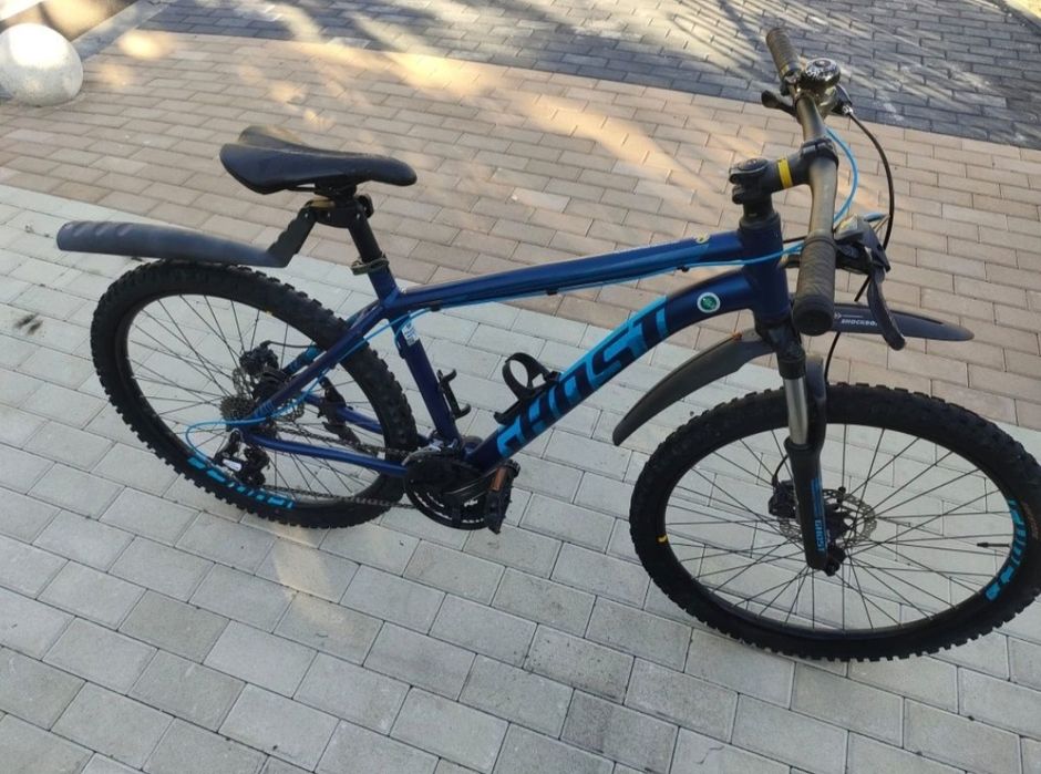 Bicicleta Ghost 26" Base black/blue .
Cadru: Aluminiu

Marime:
Fu