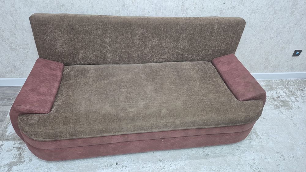 Продам раскладной диван