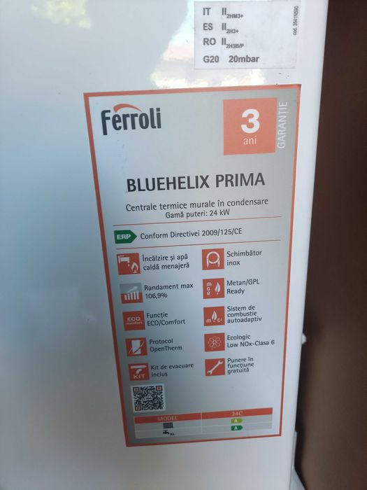 Vând centrală termică gaz ferroli bluehelix prima