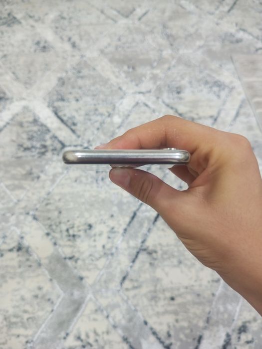 Iphone x sotiladi srochna ideal