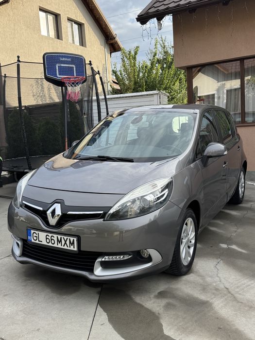 Renault Scenic / AUTOMATA / 2015