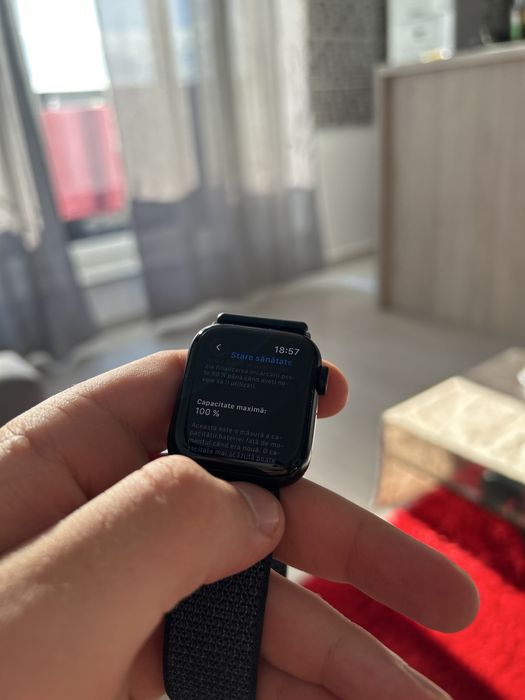 Apple Watch SE 2022 GPS 40 mm – Stare impecabilă, Baterie 100%