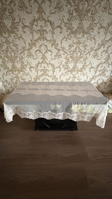 Продается журнальный столик новый