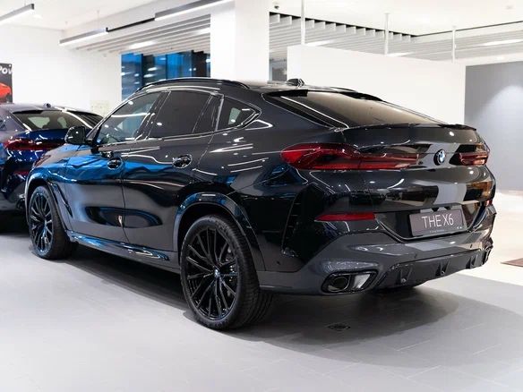 Продам свой Bmw x6 2025 karbon Full.