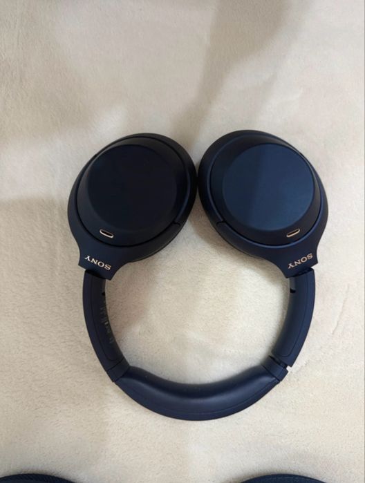 Casti Sony WH-1000XM4