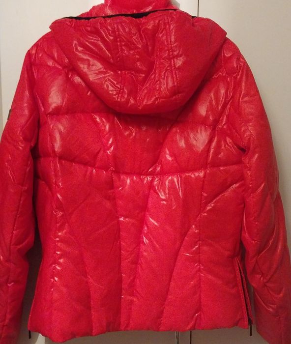 Продам курта Зима Крутой Бренд,