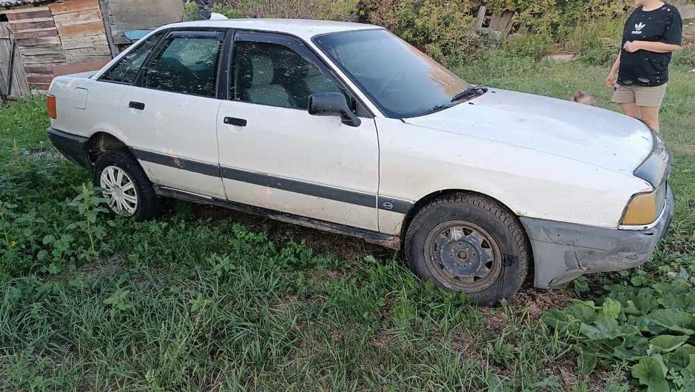 Продам Ауди 80 не на ходу